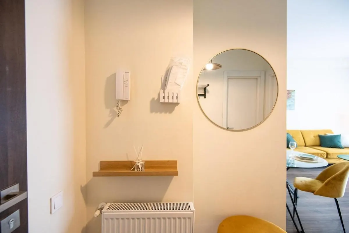 Gg Home - 1 Bedroom Apartment Close To Park Tbilisi