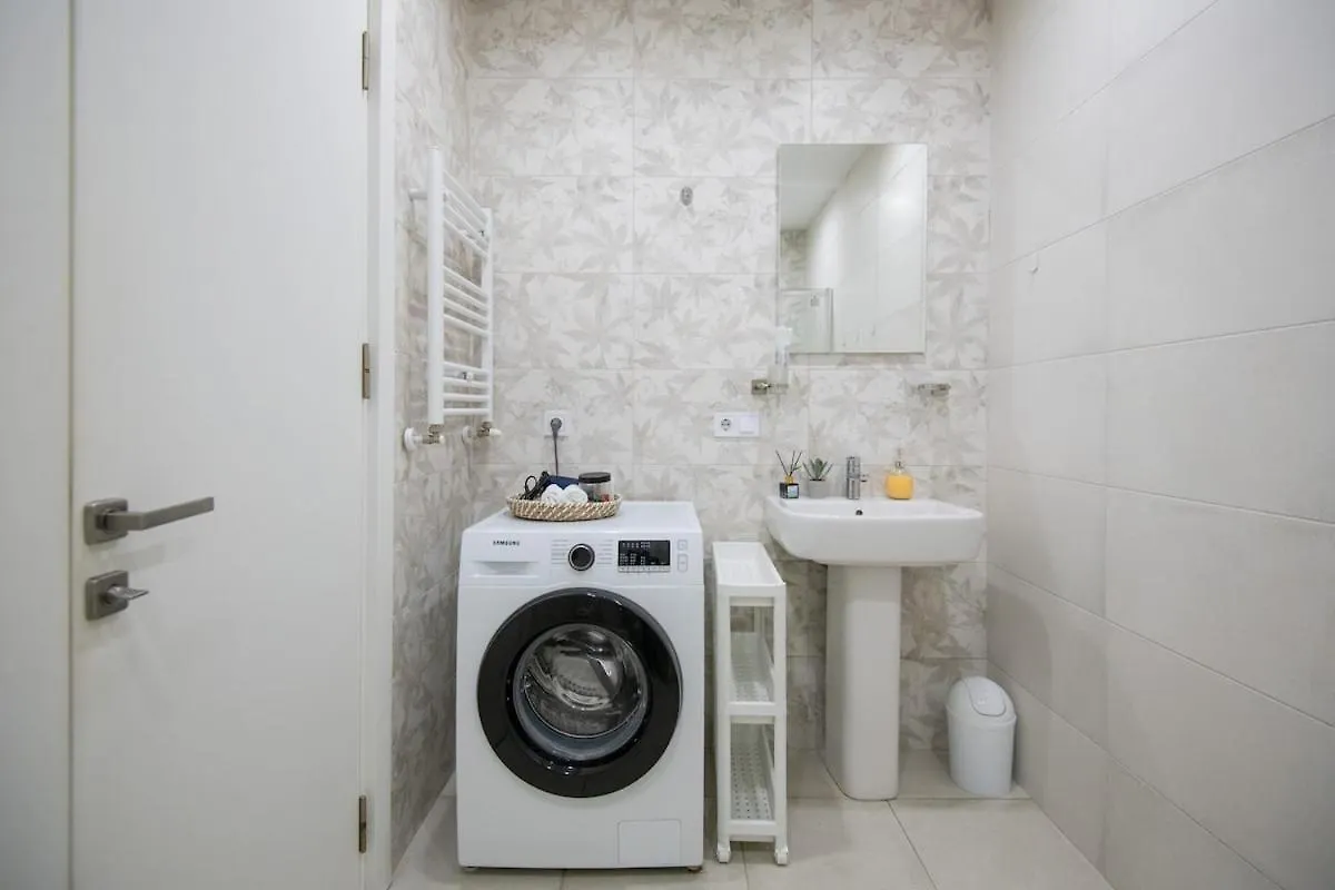 Gg Home - 1 Bedroom Apartment Close To Park Tbilisi