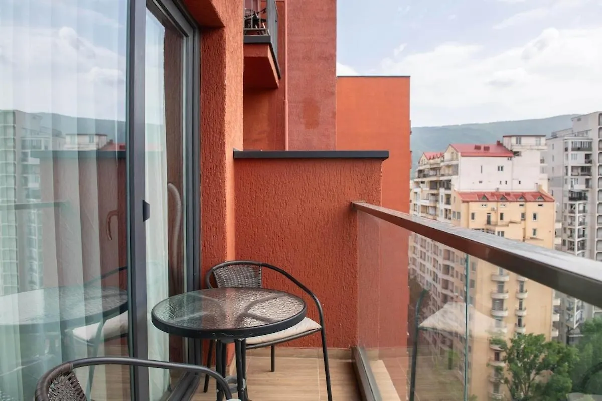 Gg Home - 1 Bedroom Apartment Close To Park Tbilisi