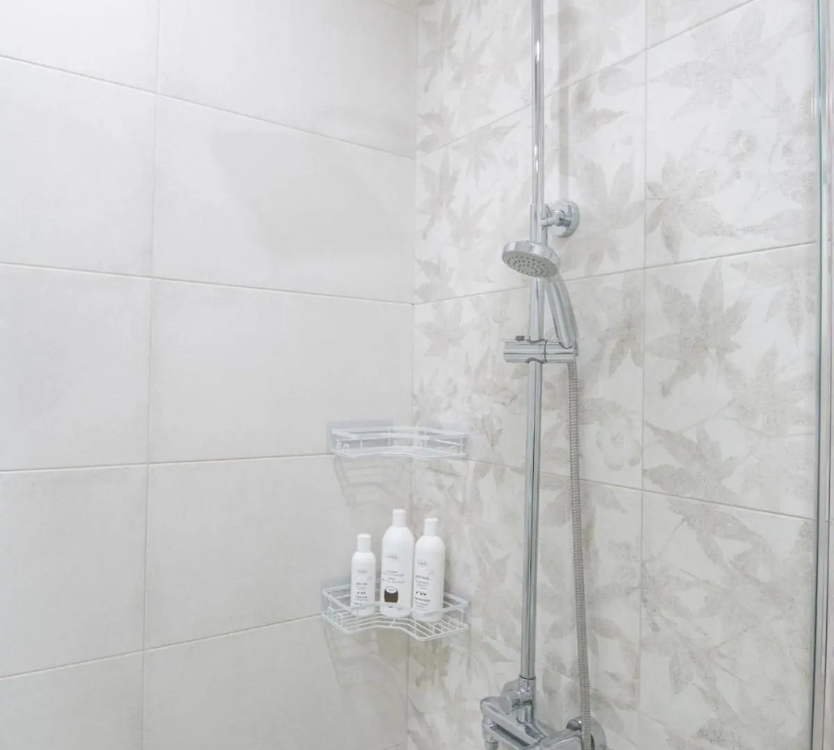 Gg Home - 1 Bedroom Apartment Close To Park Tbilisi