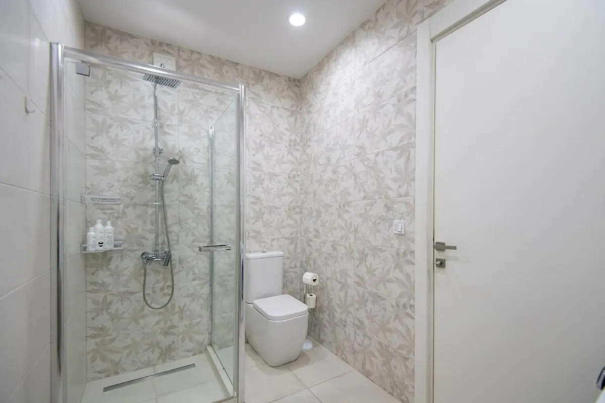 Gg Home - 1 Bedroom Apartment Close To Park Tbilisi